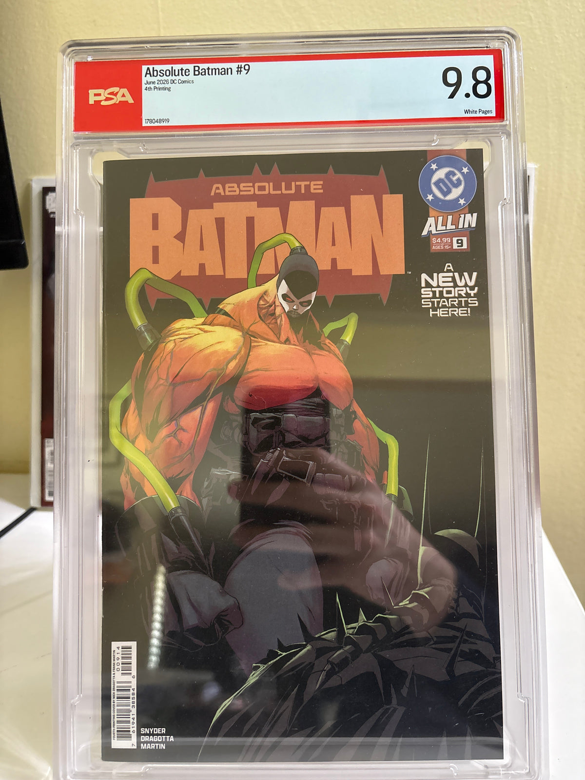 Absolute Batman #9 PSA 9.8 – Bane Cover – Scott Snyder DC Comics