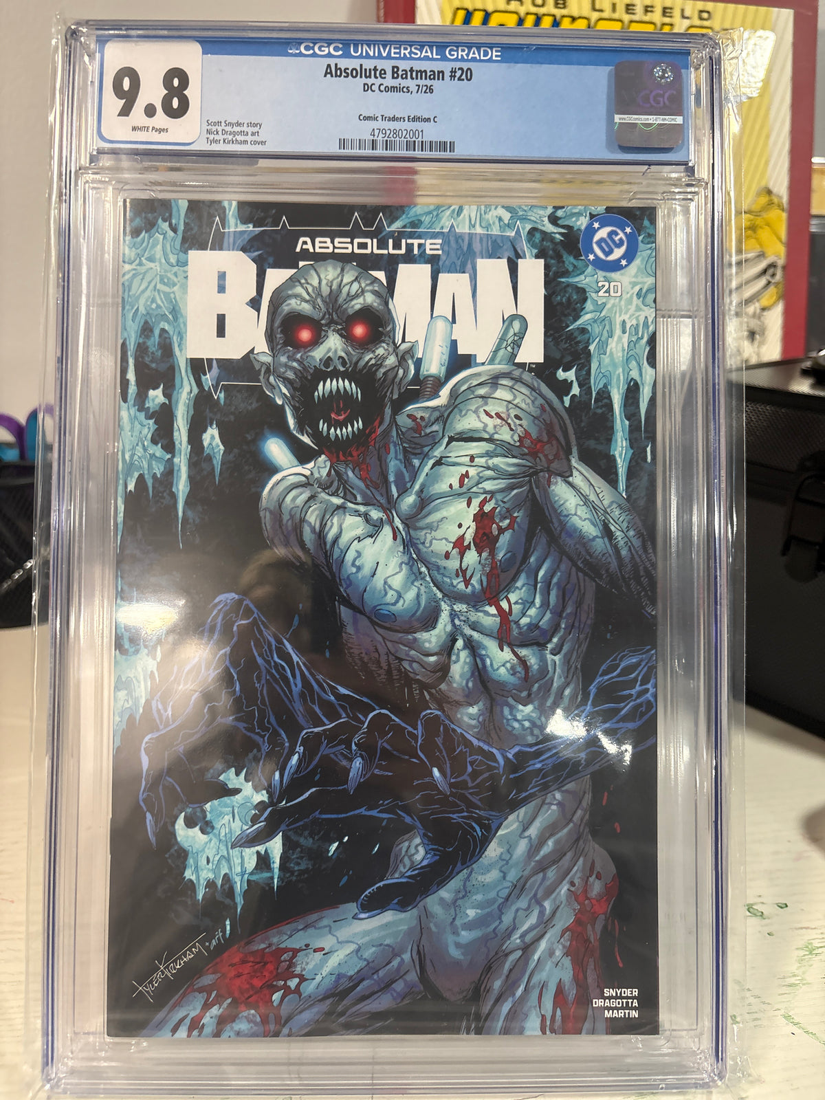 Absolute Batman #20 Tyler Kirkham Comic Traders Edition C CGC 9.8 White Pages