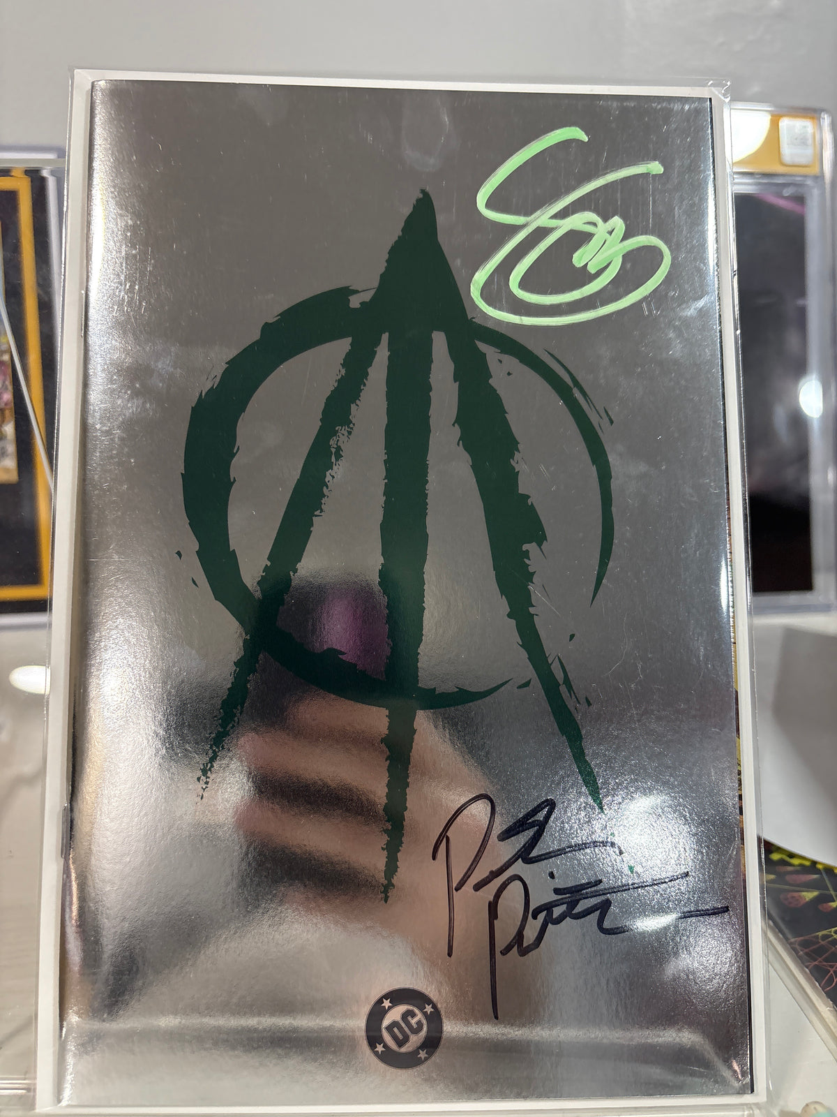 Absolute Green Arrow #1 1st Print Logo Foil Signed Snyder & Pichetshote + COA