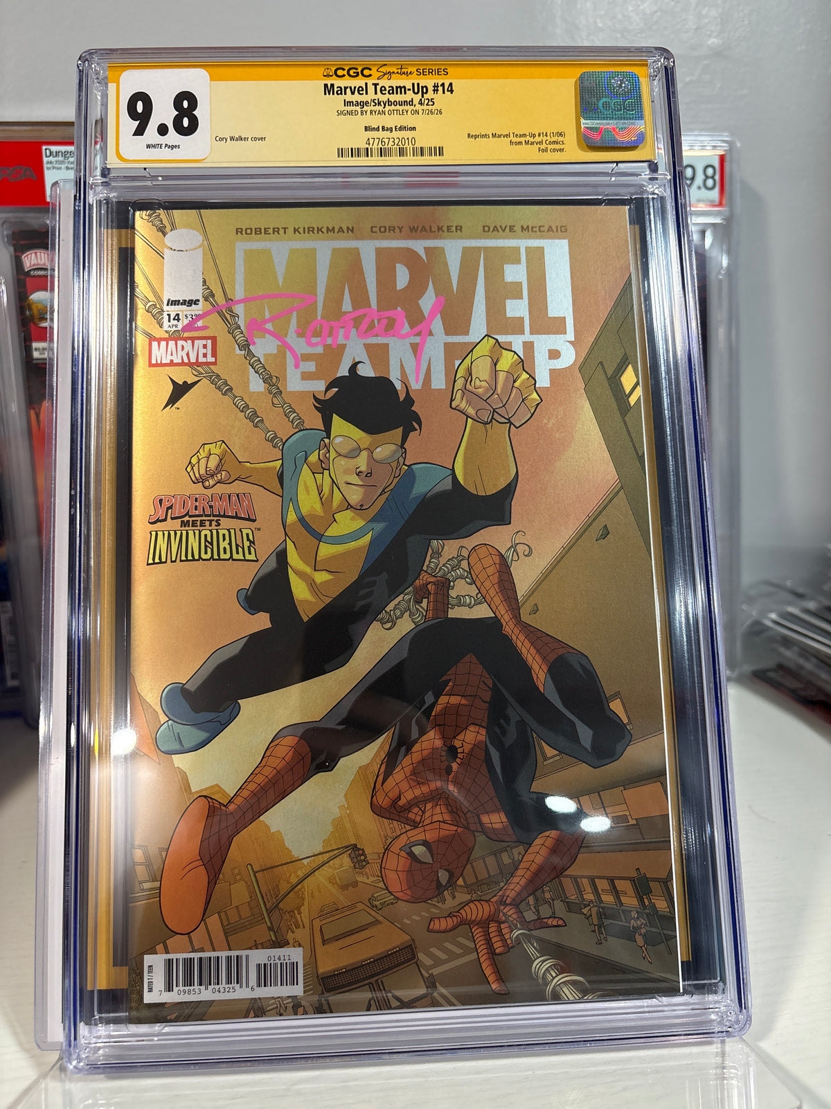 Marvel Team-Up #14 Gold Foil CGC 9.8 SS Signed Ryan Ottley – Invincible Spider-Man