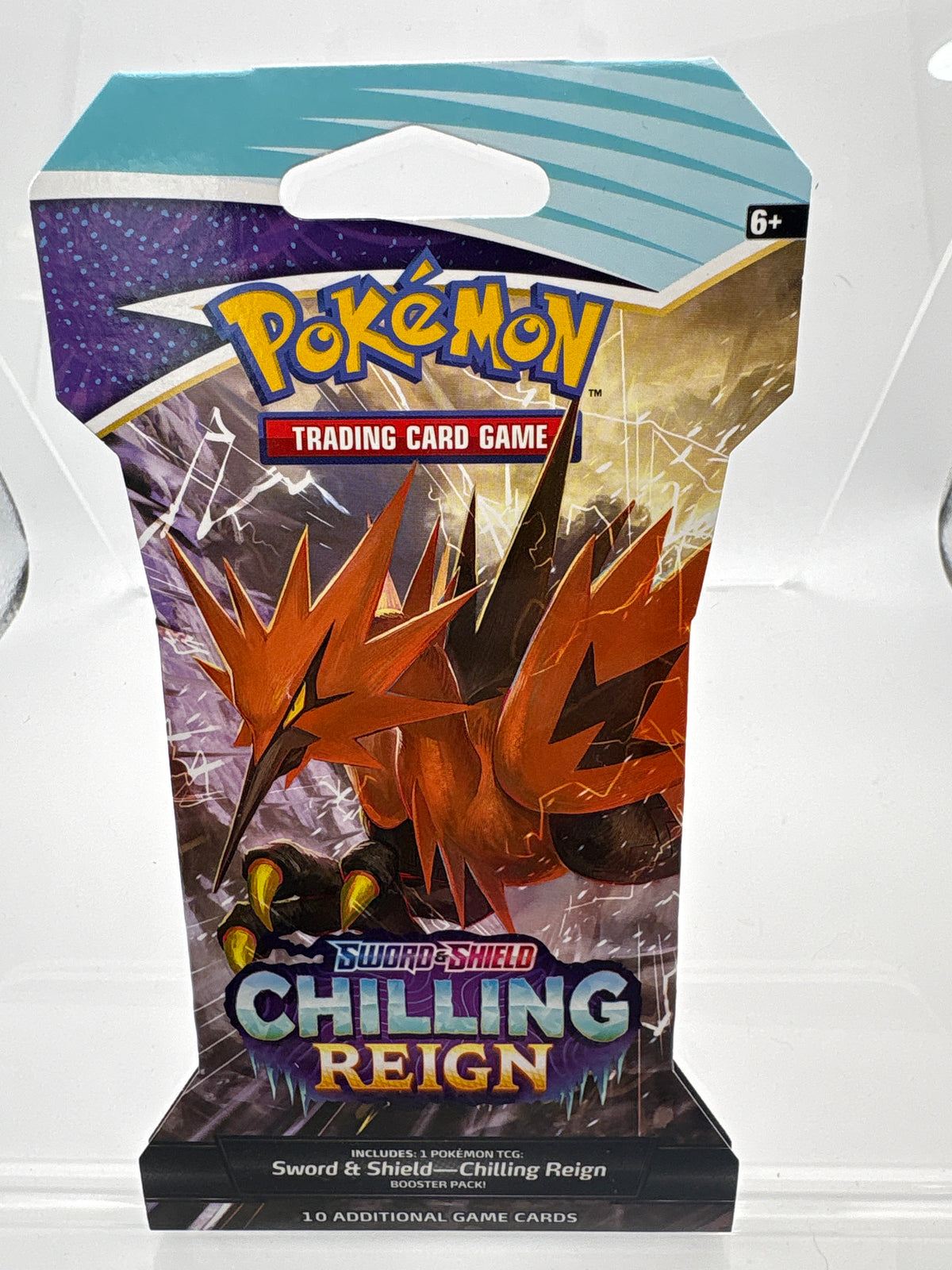 Pokémon TCG Sword & Shield Chilling Reign Sleeved Booster Pack – Factory Sealed – English